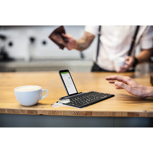 Logitech KEYS-TO-GO Wireless Keyboard (Black)